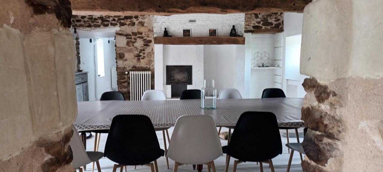 Maison De Campagne Seiches-sur-le-Loir Екстериор снимка